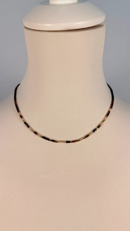 Collier Delphi multi-gemstone Beaded marron