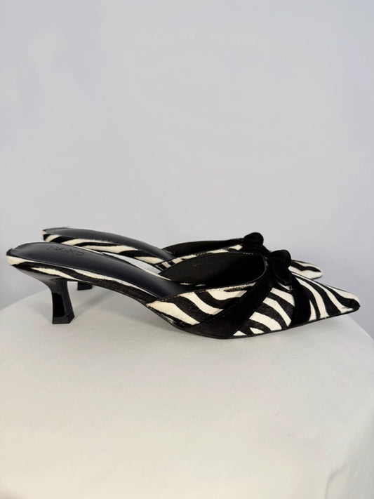 Chaussures à talons kitten en cuir imprimé zébré