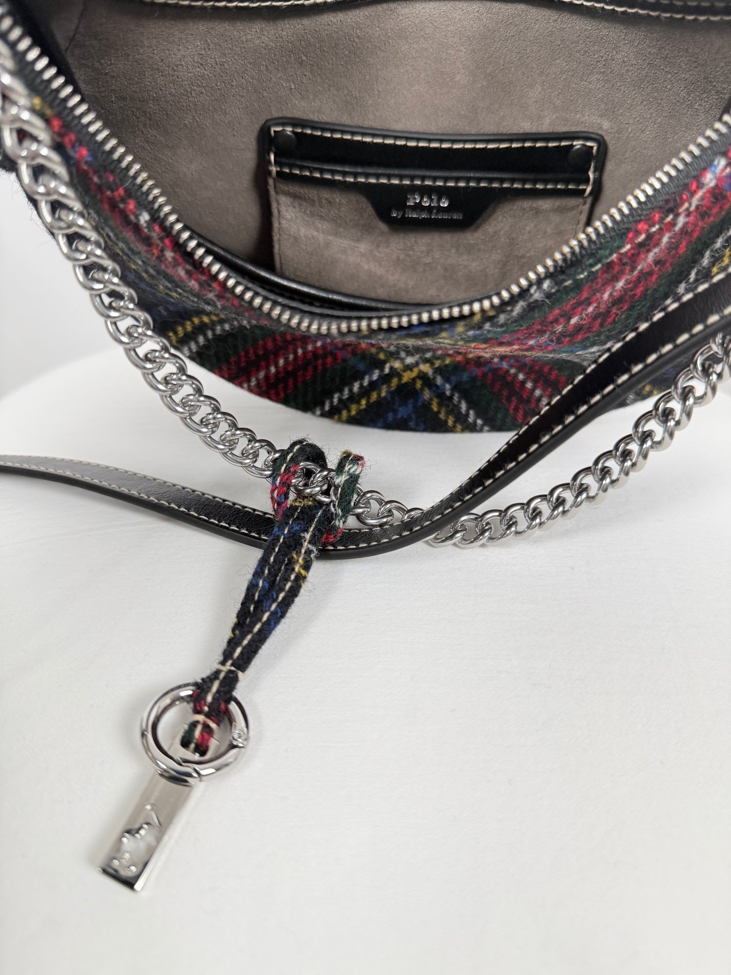 Tartan-patterned shoulder bag