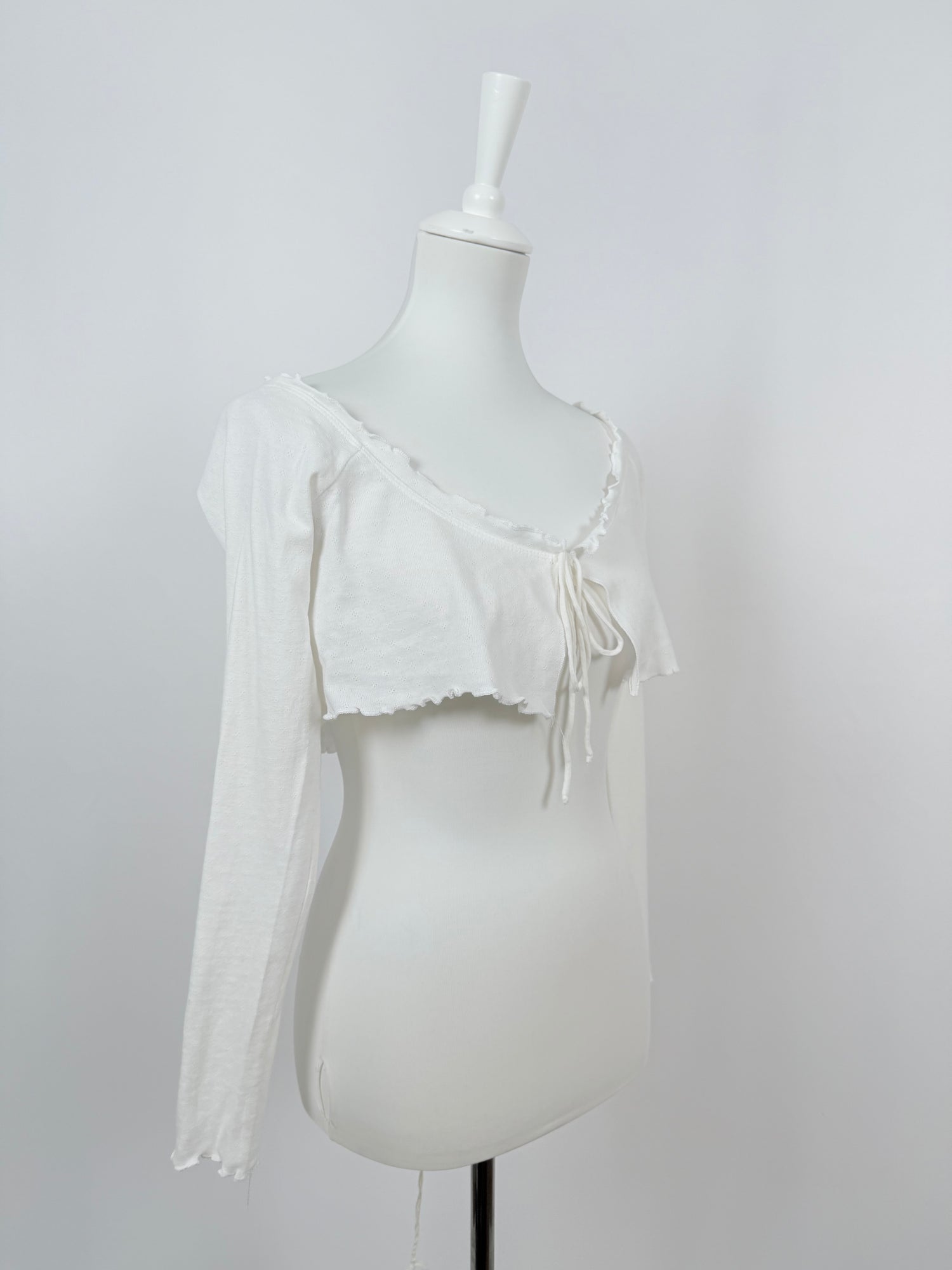 Boléro court blanc à nouer
