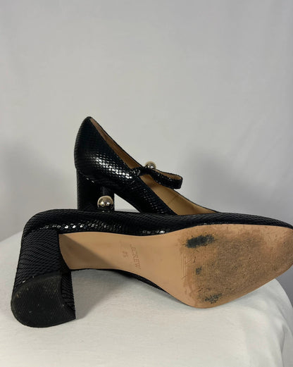 Chaussures à talons noirs