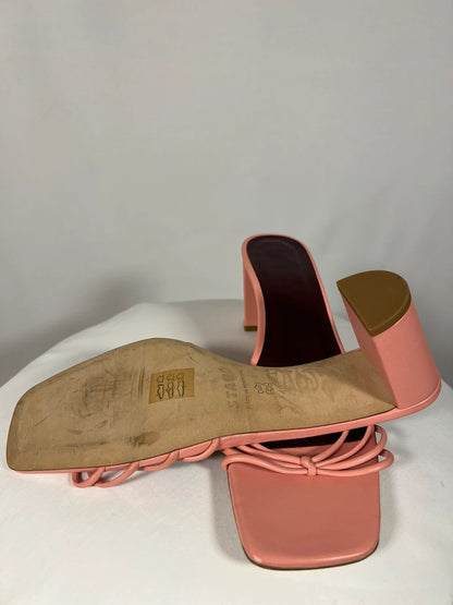 Sandales à talons rose