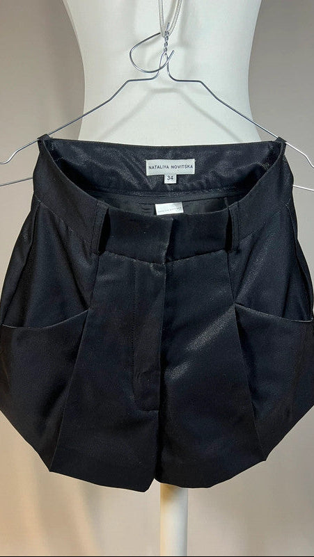 Short taille haute brillant noir