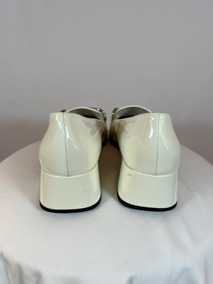 Mocassins en cuir à talonnettes blancs