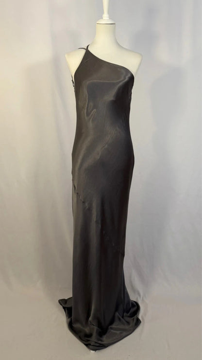 Robe longue asymétrique à Dos Bénitier La Lune