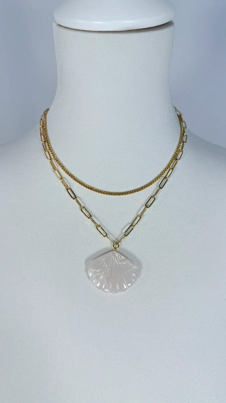 Collier pendentif coquillage superposé