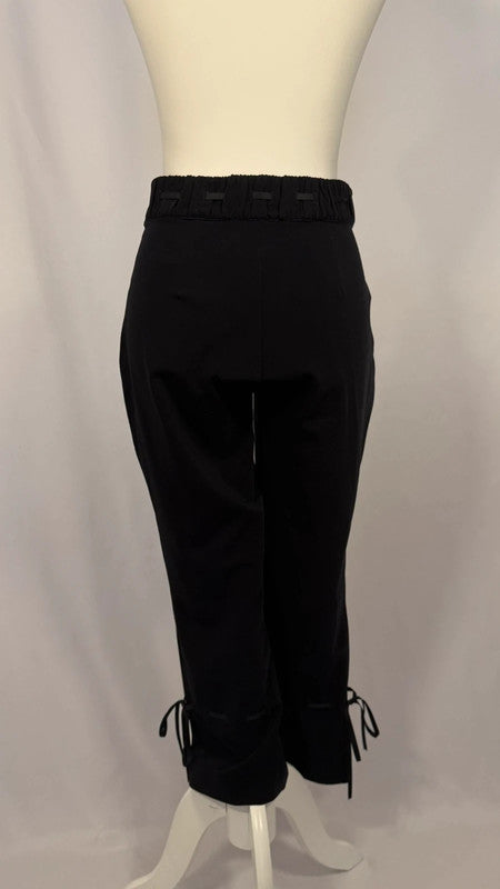 Cindy black capri pants