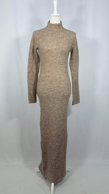 Robe fendue maille côtelée marron