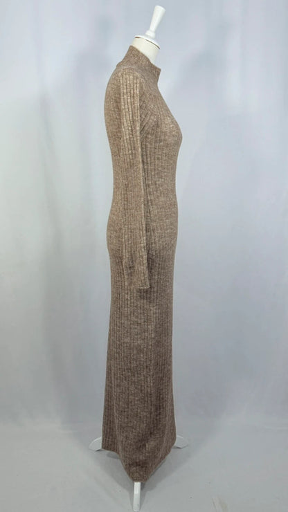 Robe fendue maille côtelée marron