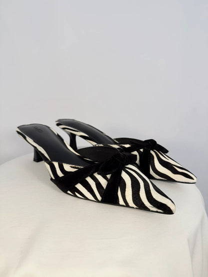 Chaussures à talons kitten en cuir imprimé zébré