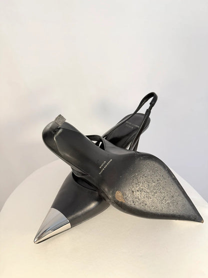 Sling backs bout métal noir - Massimo Dutti Studio