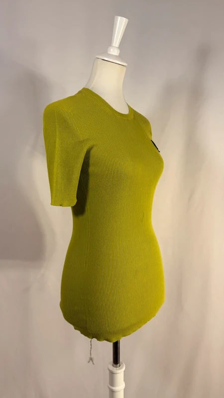 Green ribbed t-shirt