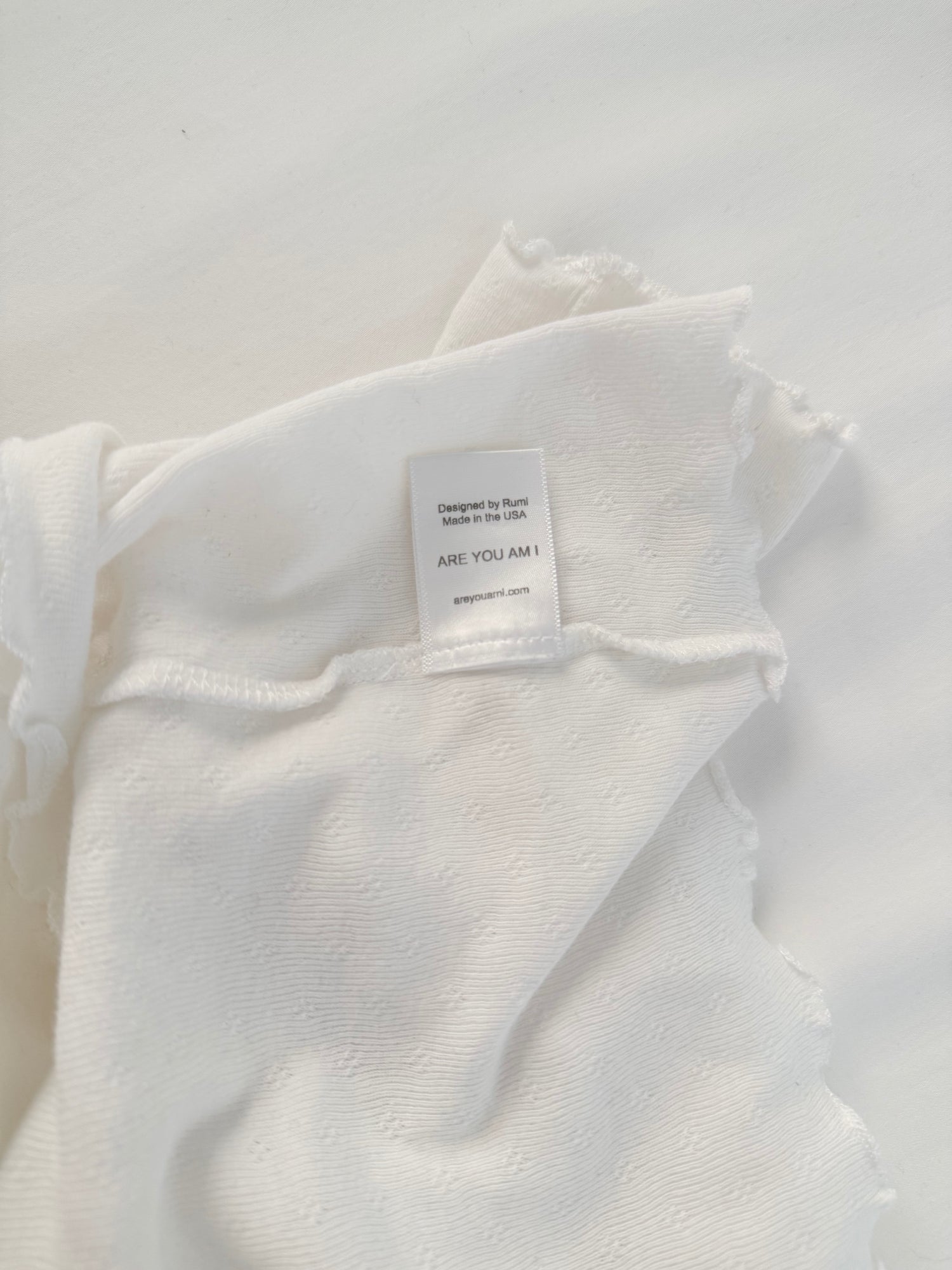 Boléro court blanc à nouer