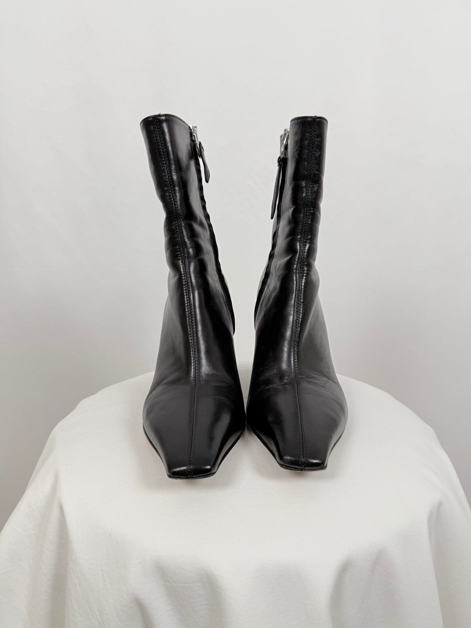 Bottines noires en cuir