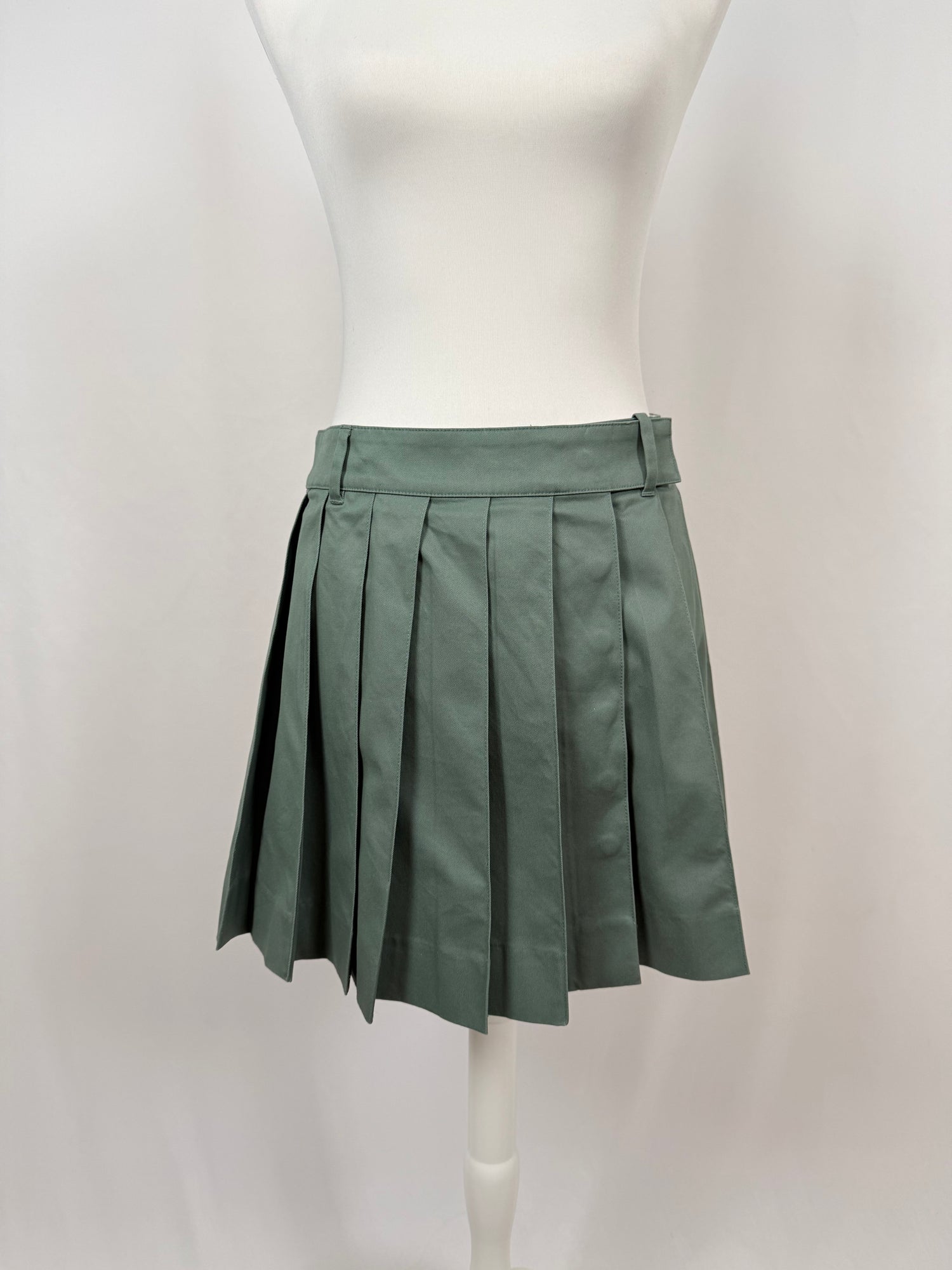 Mini jupe plissée verte