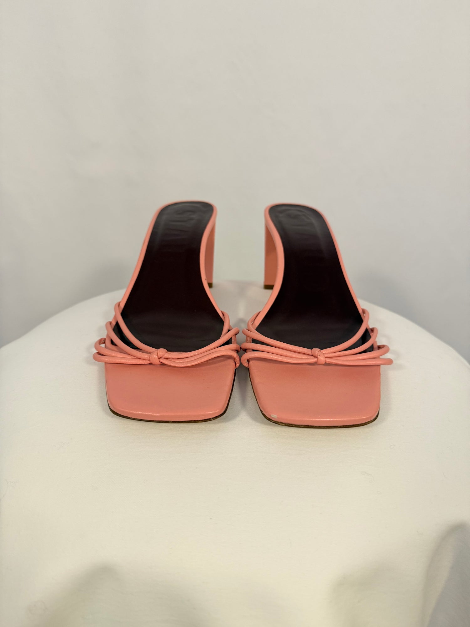 Sandales à talons rose