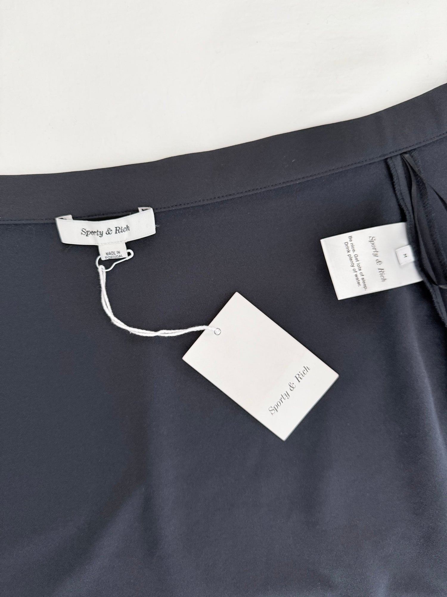 Mini-jupe wrap bleu marine