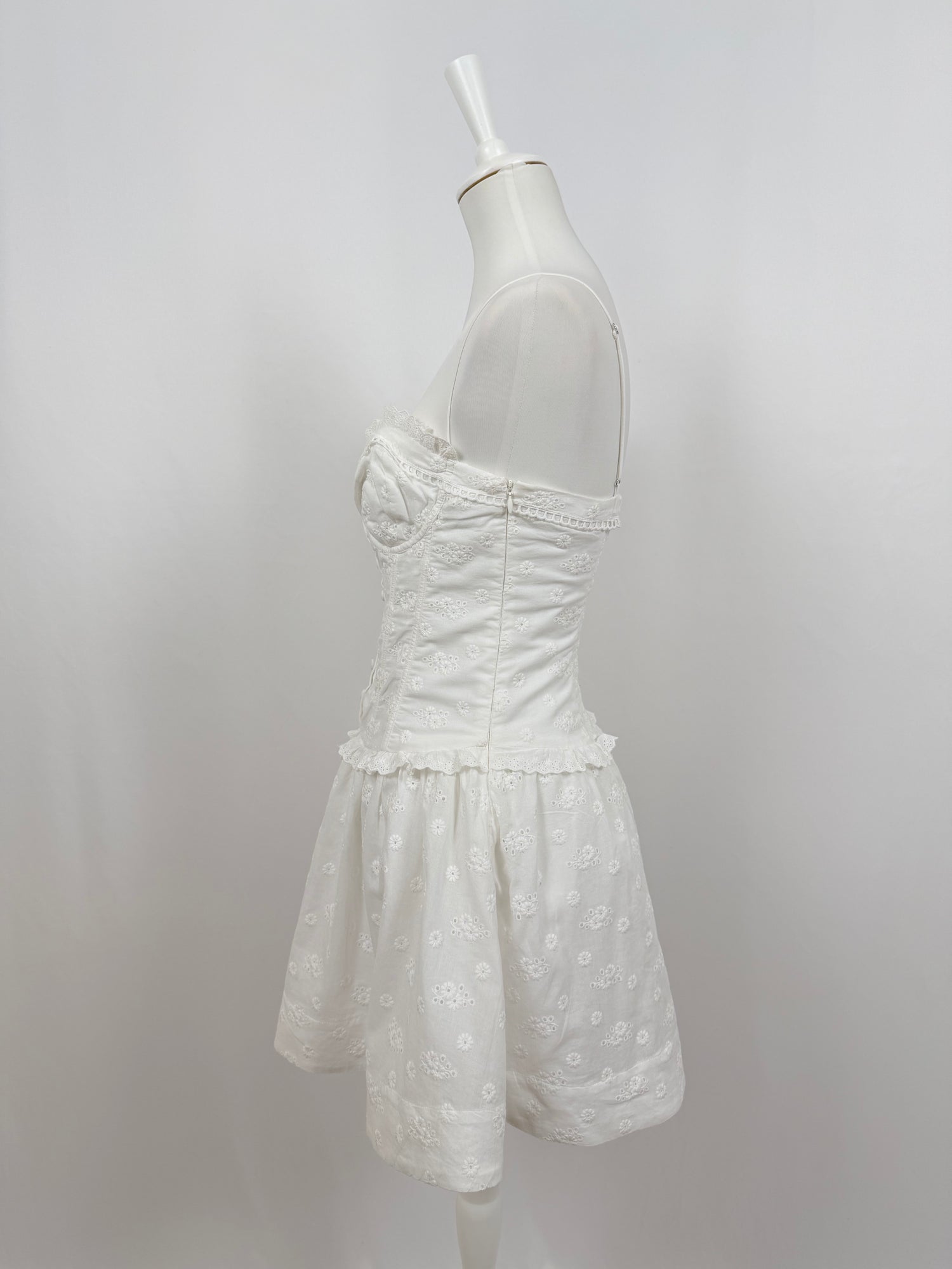 Robe mini blanche style corset