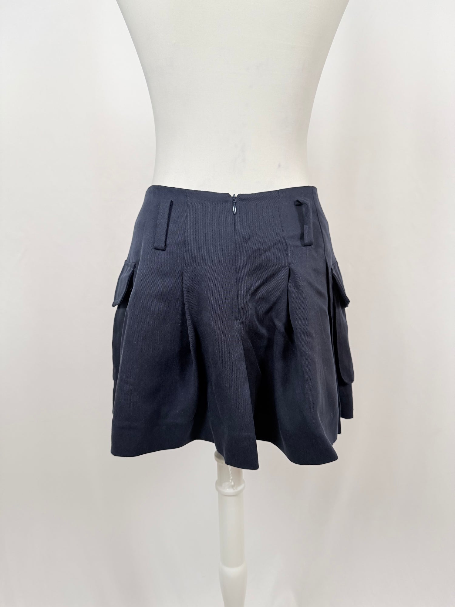 Jupe mini plissée bleu marine