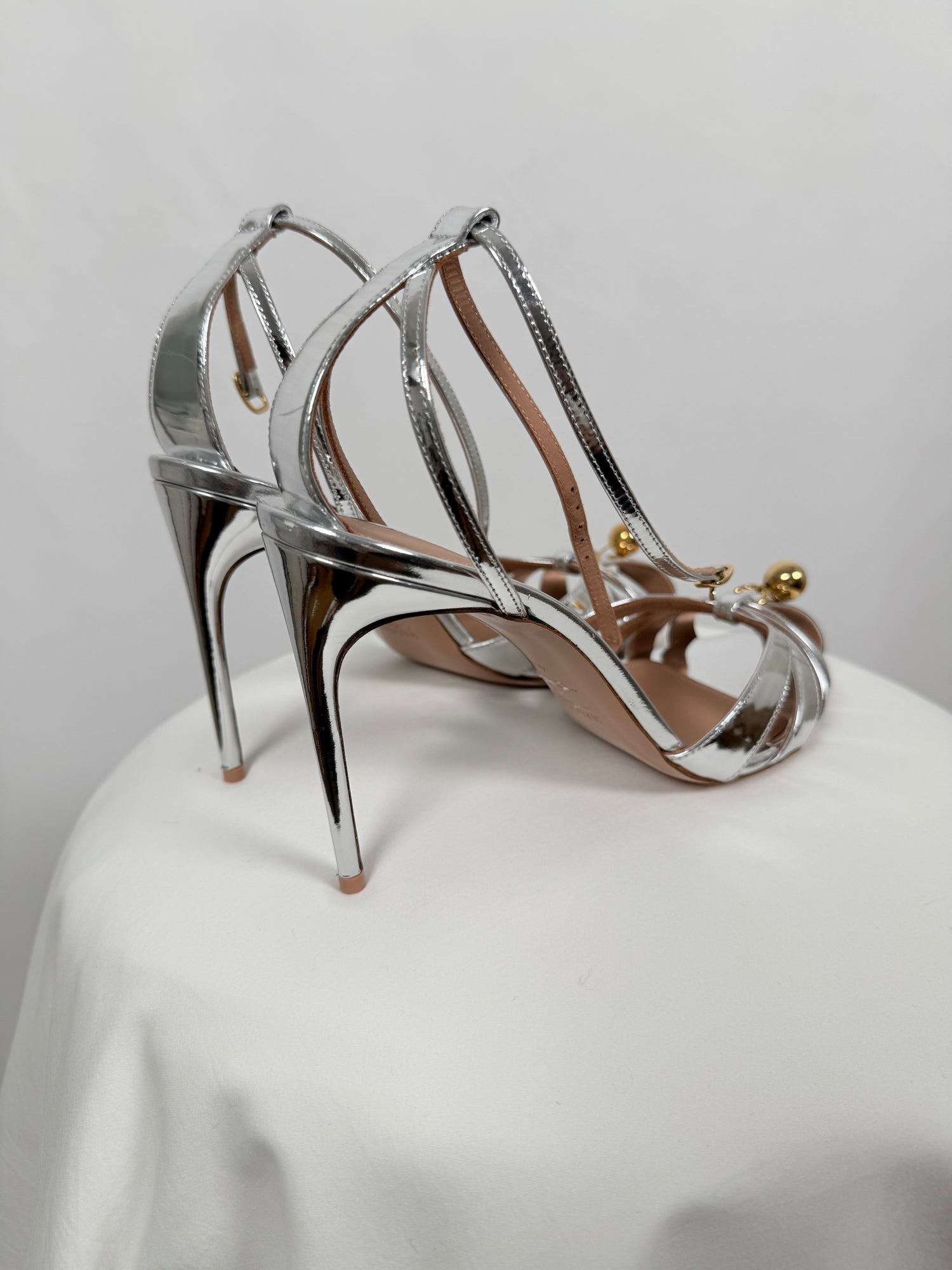 Silver 90mm pumps