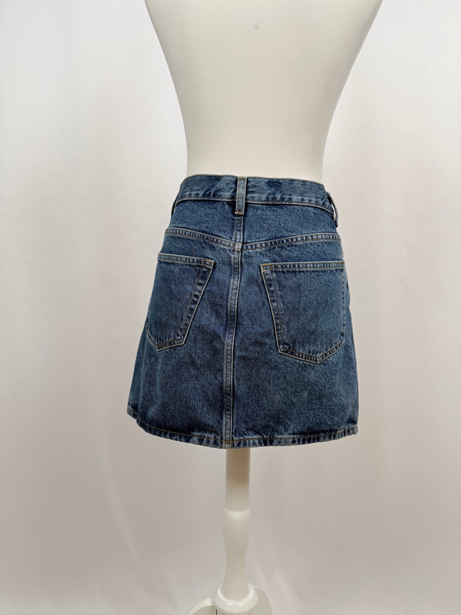 Mini jupe à 5 poches en denim bleu