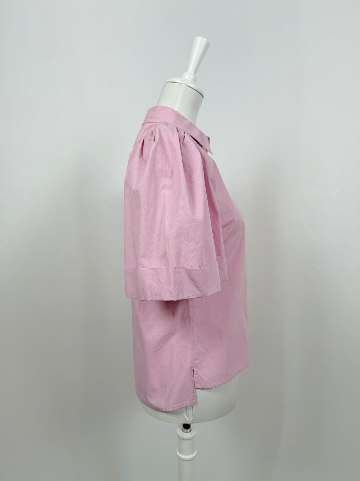Chemise à manches courtes bouffantes rose