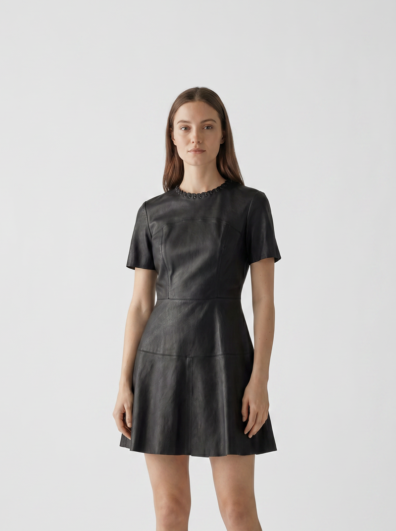 Robe Negin courte en cuir noire