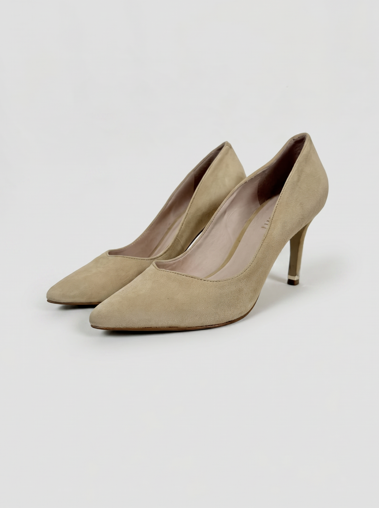 Escarpins Karolina beige en daim